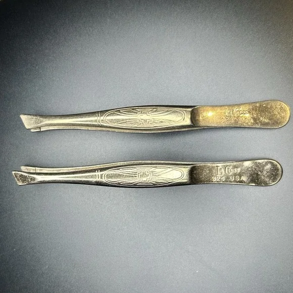 2- Vintage La Cross 924 Silver‎ Slant Tip Tweezers Medical Cross Emblem USA