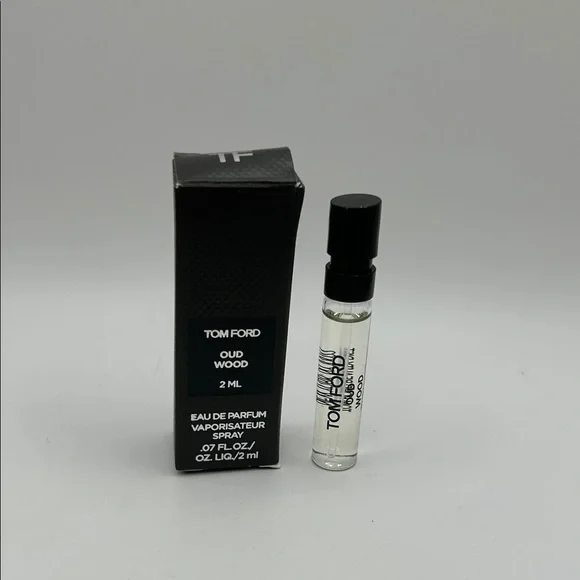 Tom Ford Oud Wood 2ml Sample Spray NWT