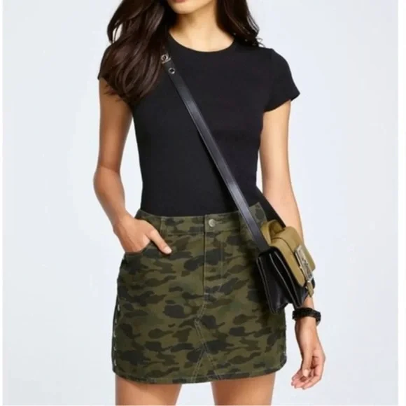 Rebecca Minkoff Women Dove Camouflage‎ Studded Mini Denim Army Green Skirt Sz 26