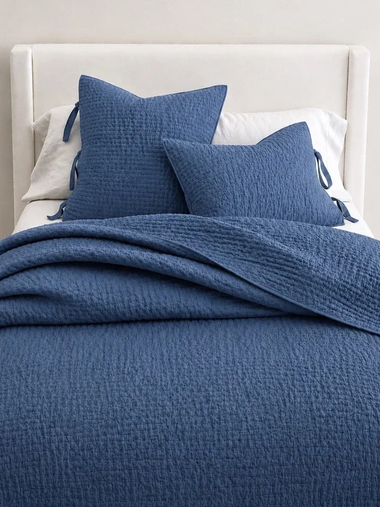 Pottery Barn Blue Pick-Stitch Cotton Linen Twin Quilt & 26” Euro Sham Set