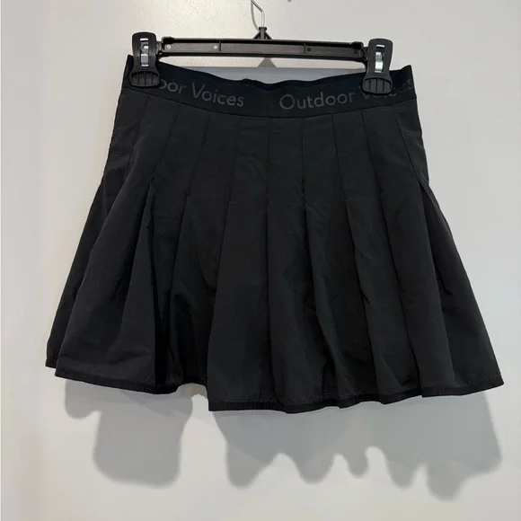 Outdoor Voices 4” Sport Skort Black Pleated Athletic Skirt
