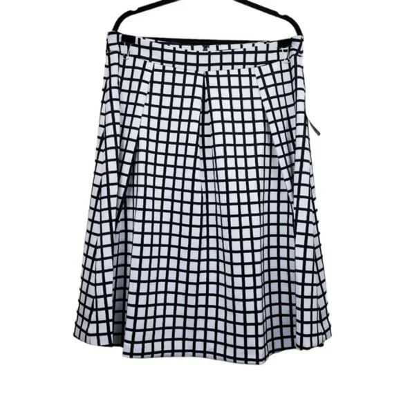 Eloquii Womens Black White Grid Check Scuba Pleated A-line Skirt Size 16 NWT