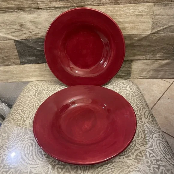 Pottery Barn Sausalito Red plates Set of 2 Stoneware 10