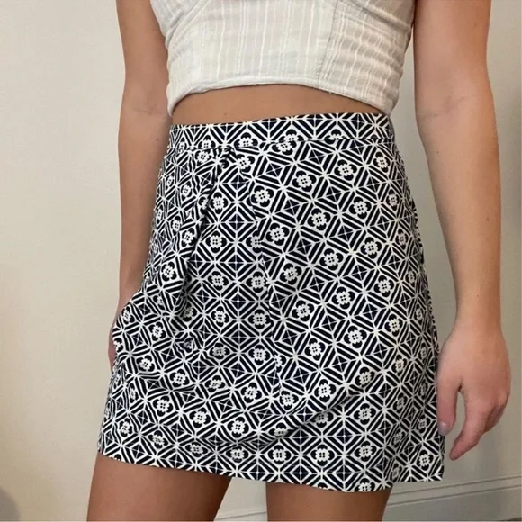 Blue and white Hollister pleated skirt XS