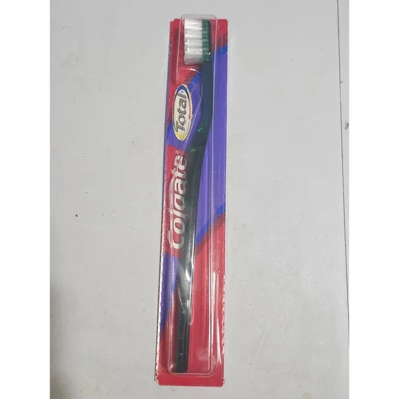Colgate Total Triple Action Bristles Soft Compact Manual Toothbrush New NOS 2006