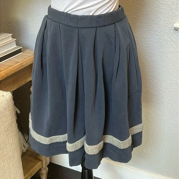 Wood Wood Stylish Blue Side Pockets Mini Pleated Skirt Gray Fur Trim Size Small