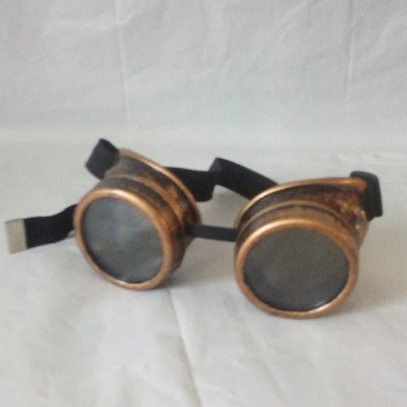 Steampunk Resin Bronze Adjustable Goggles Never Worn No Scratches