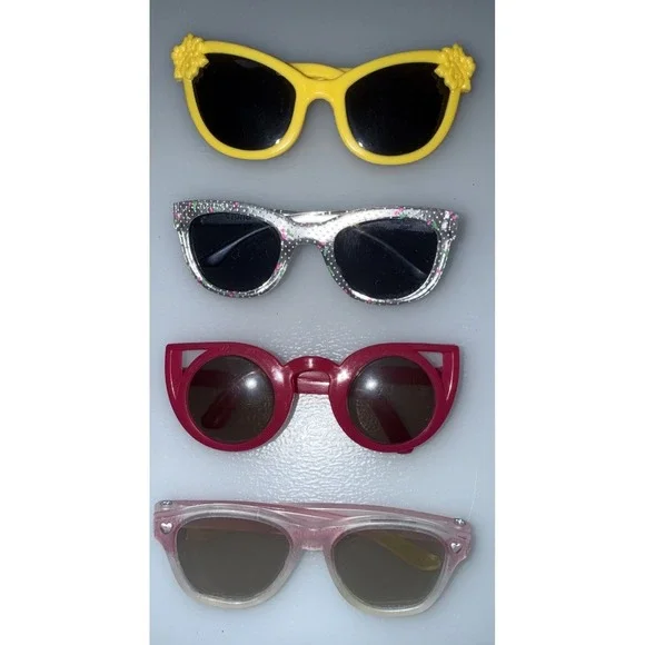Barbie Doll Sunglasses Lot of 4 pairs for Barbie Dolls.