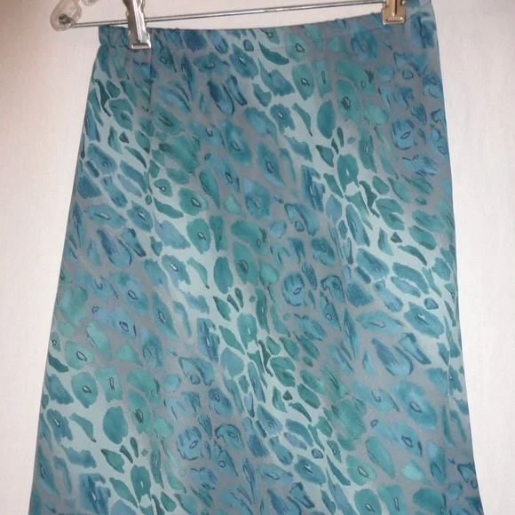 Liz Claiborne Dresses Blue Grey Leopard Skirt Sz S