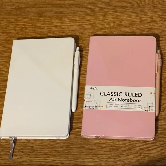 NWT Feela Classic Ruled A5 Notebook Set of 2