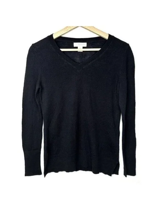 Kenar 100% Merino Wool Sweater Womens M Black V Neck Lightweight Knit Pullover