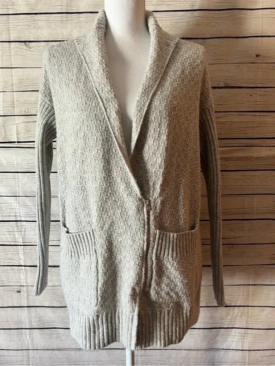 Cabi 4466 Zip Cardigan Fall 2023 Size Small EUC