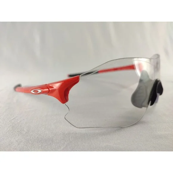 Oakley EVZero Path OO9313-1938 Infrared Photochromic Low Bridge Asian Fit