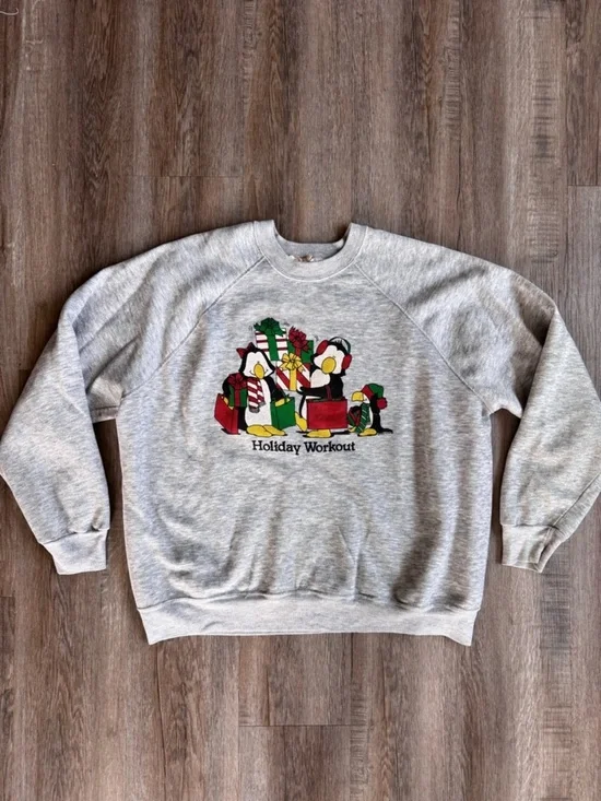Vintage 90s Holiday Workout Penguins Sweatshirt - size XXXL