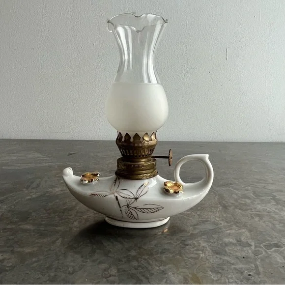 Antique Miniature ‘Aladdin’ Style Oil Finger Lamp with gold leaf design