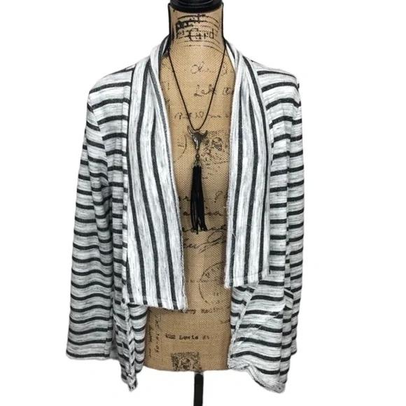 ALTAR’D State Raw Hem Striped Sweater Jacket Gray and White Size Small