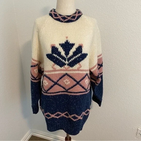 FaBE Vintage Sweater Navy Pink Cream Ski Winter Diamond Snowflake Design Size S