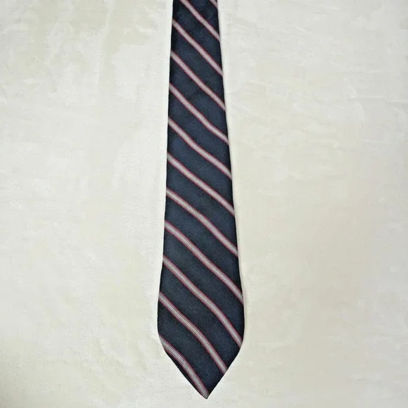 Christian Dior Men's Navy Blue Striped All Silk Neck Tie 57