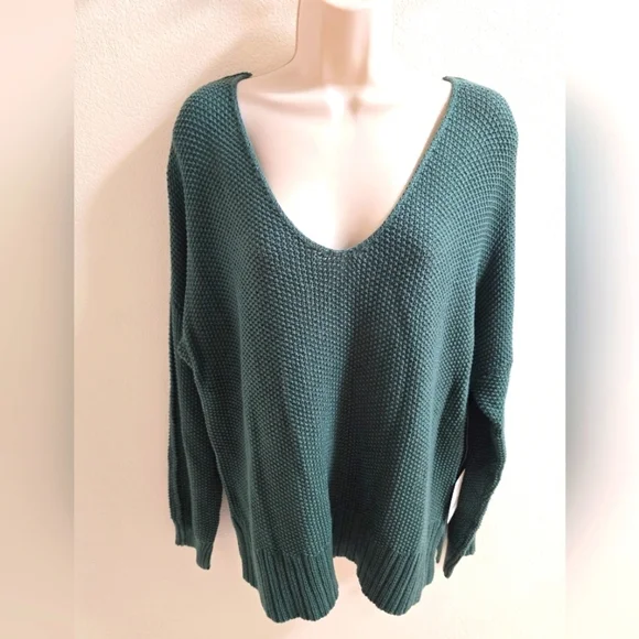 NWT Lucky Brand Ladies Dark Green Sweater
