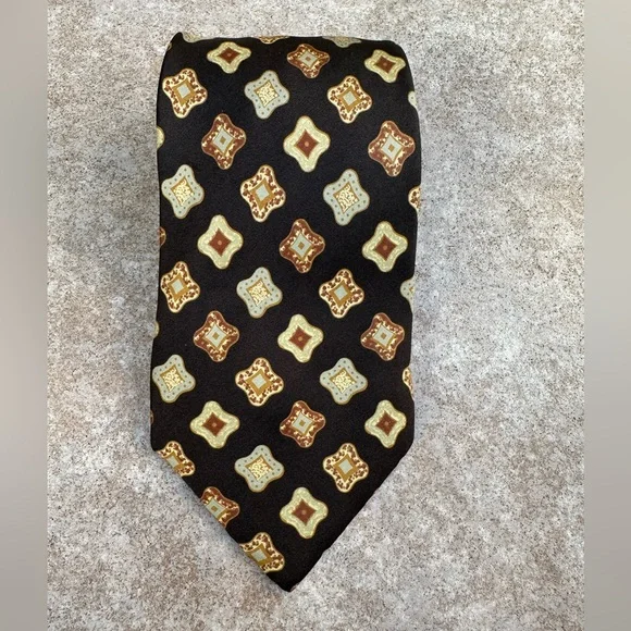 Fendi Elegant Black and Brown Patterned Men's Tie