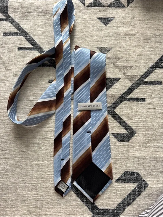 Geoffrey Beene Blue Brown Striped Silk Tie 4” Classic Wide Necktie