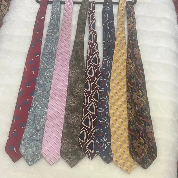 Elegant bundle of hundred percent silk Multicolor Men's Tie Set