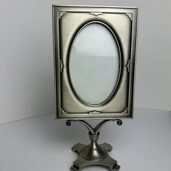 Vintage Silver Metal Oval Picture Frame on stand 10.5