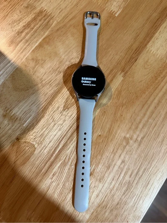 Samsung Galaxy Watch6 (Model SM-R930)