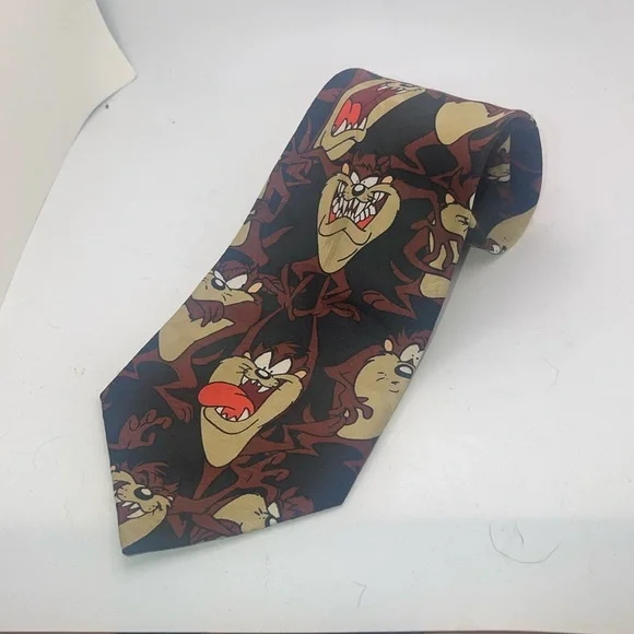 Looney Tunes Mania Tasmanian Devil men’s tie. 100% polyester.