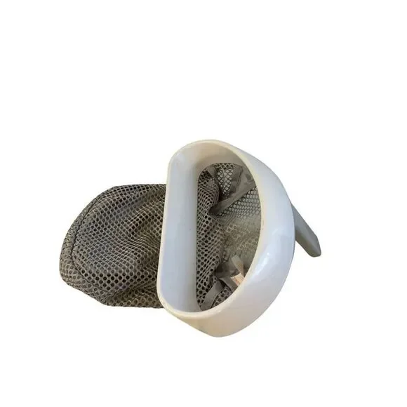 Munchkins gray net super scooper handle basket 9