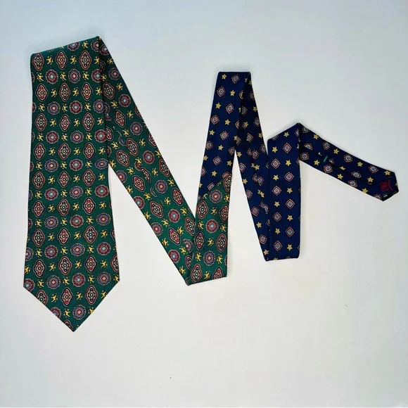 Tommy Hilfiger Two-Tone Geometric Patterned Classic Silk Tie, 4” Green & Blue