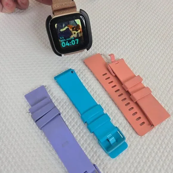 Fitbit Versa 2 Smartwatch Box 3 Extra Bands Pink Blue Purple Peach Works
