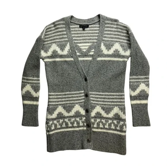 Banana Republic Womens Gray Aztec Fair‎ Isle Knit Cardigan Sweater Size Medium