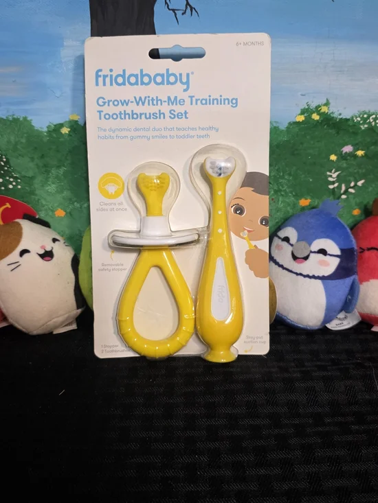 fridababy Grow-With-Me Training Toothbrush Set - Yellow