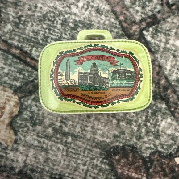 VINTAGE US CAPITAL WASHINGTON DC CERAMIC SUITCASE PIGGY‎ BANK JAPAN