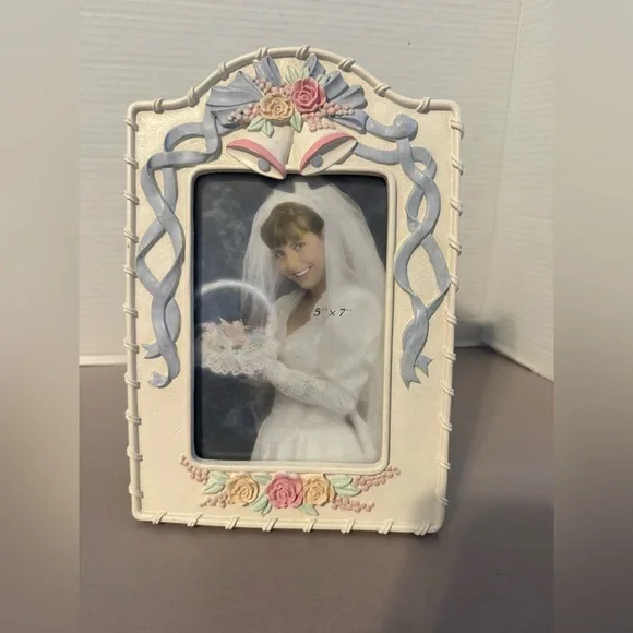 Vintage Wedding Picture Frame - Cream and Pink