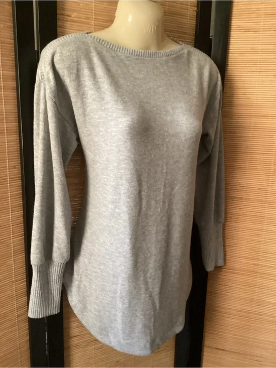 NWT LOFT Light Gray Scoop Neck Oversized Sweater XS soft multi-season