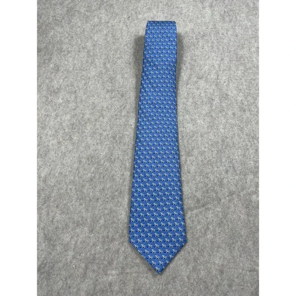 Vineyard Vines Martha's Vineyard Beach Chair Allover pattern Necktie Neck Tie