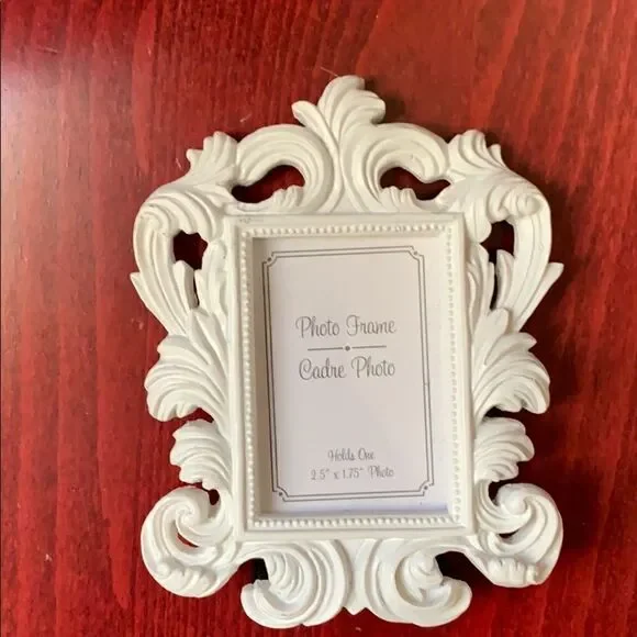 KATE ASPEN White Small Place Card or Picture Frame