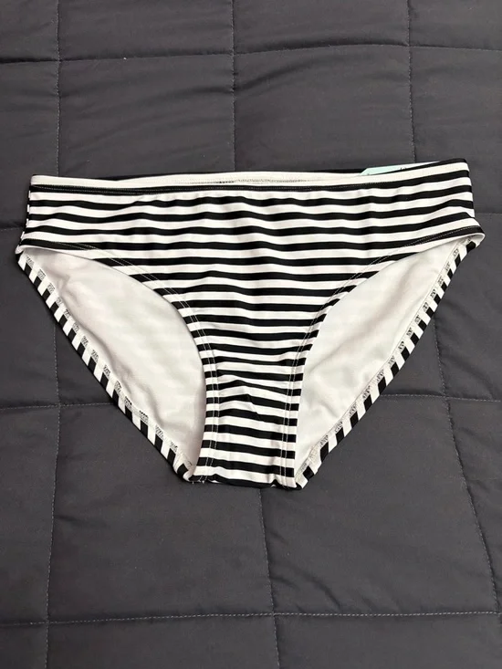DSG Tomie Print Black & White Stripped Swim Bottoms - Size: Small - NWT