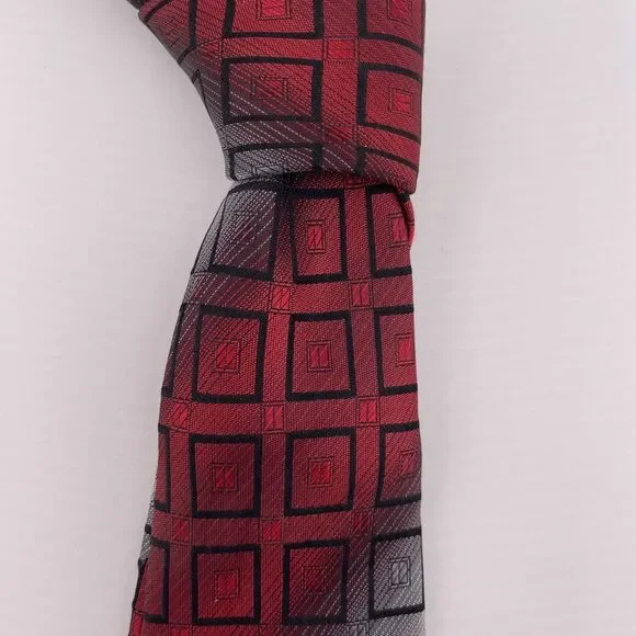 CROFT & BARROW Men's Designer Silk Necktie Red Gray Handmade‎ China 61