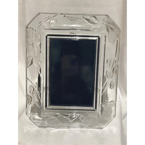 Home Beautiful Japan Crystal Frosted Glass Lily of the Valley Picture Frame 5X7