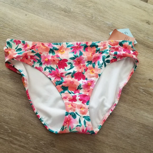 NWT Shade & Shore Floral Print Low Rise Medium Coverage Bikini Bottom Size Small