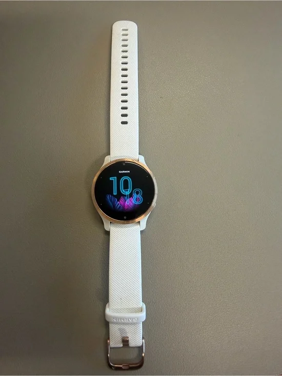 Garmin White Smartwatch with Rose Gold Bezel