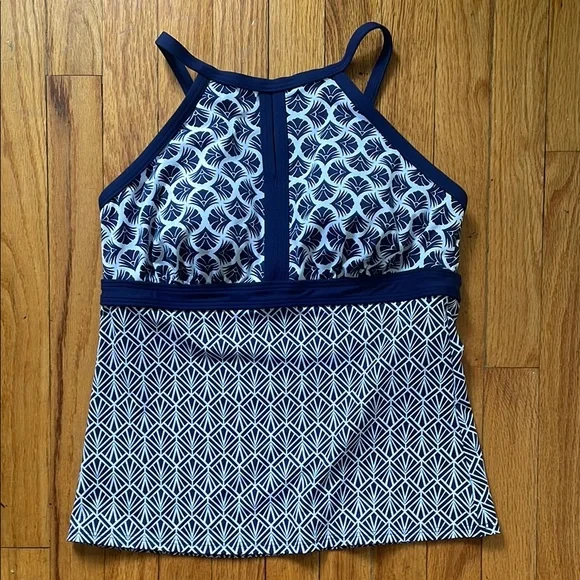 Land’s End‎ Navy and White Patterned Women's Swim Top
