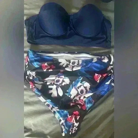 High waisted strapless ruched bikini