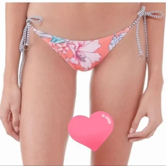JUNIORS daffodil Bikini bottom Barbie core size junior M