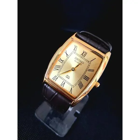 Men's Vintage Seiko Barrel/Tonneau Leather Tank‎ RARE