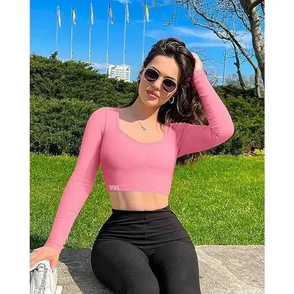 NWOT OQQ Pink Ribbed Long Sleeved Crop Top PINK Size L