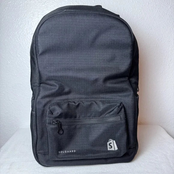Solgaard Shore-Tex Daypack Backpack Laptop Black Bag Recycled Plastic Pockets